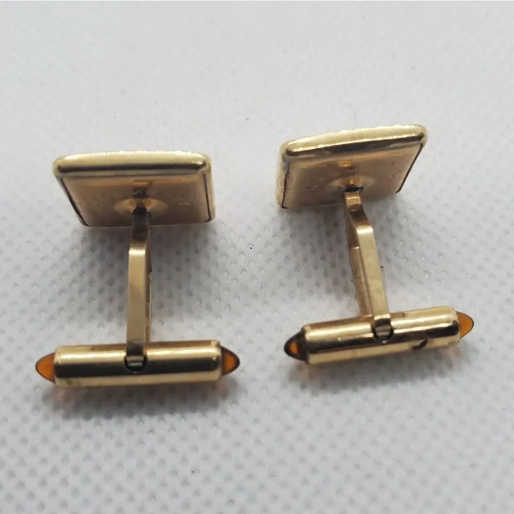 Krementz Gold Tone Cuff Links